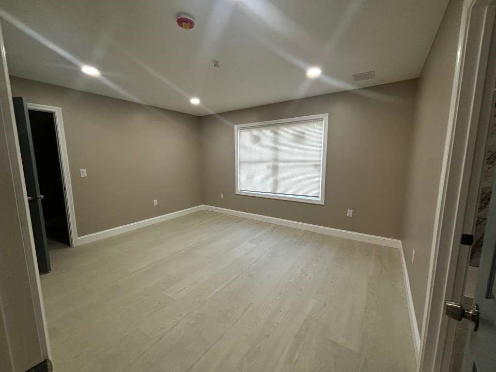 375 Public Street, Unit 2 Providence, RI 02905 - Photo 6 of 13