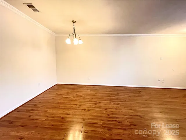 a view of empty room with an ocean