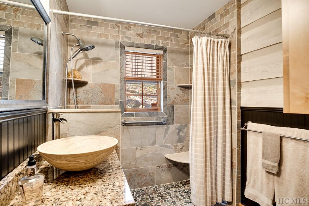 7390 Wayah Road Franklin, NC 28734 - Photo 24 of 66 Gallery Image 24