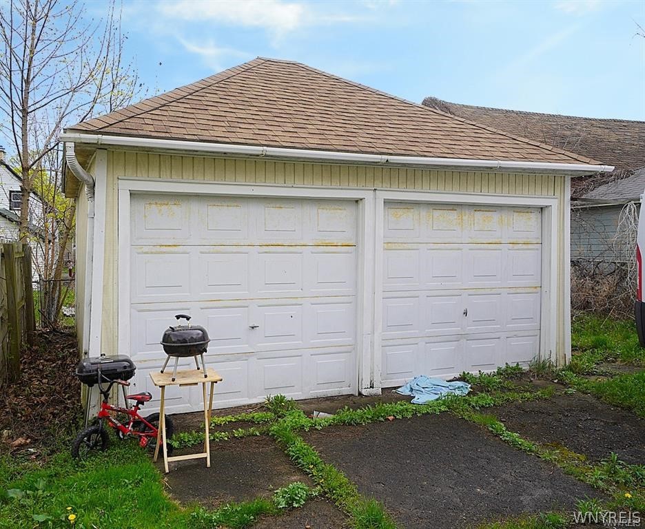 54 Pine Ridge Road Cheektowaga, NY 14211 - Photo 33 of 33