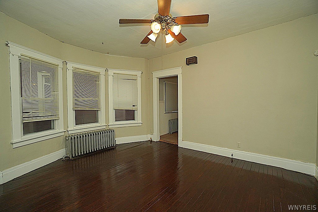 54 Pine Ridge Road Cheektowaga, NY 14211 - Photo 7 of 33