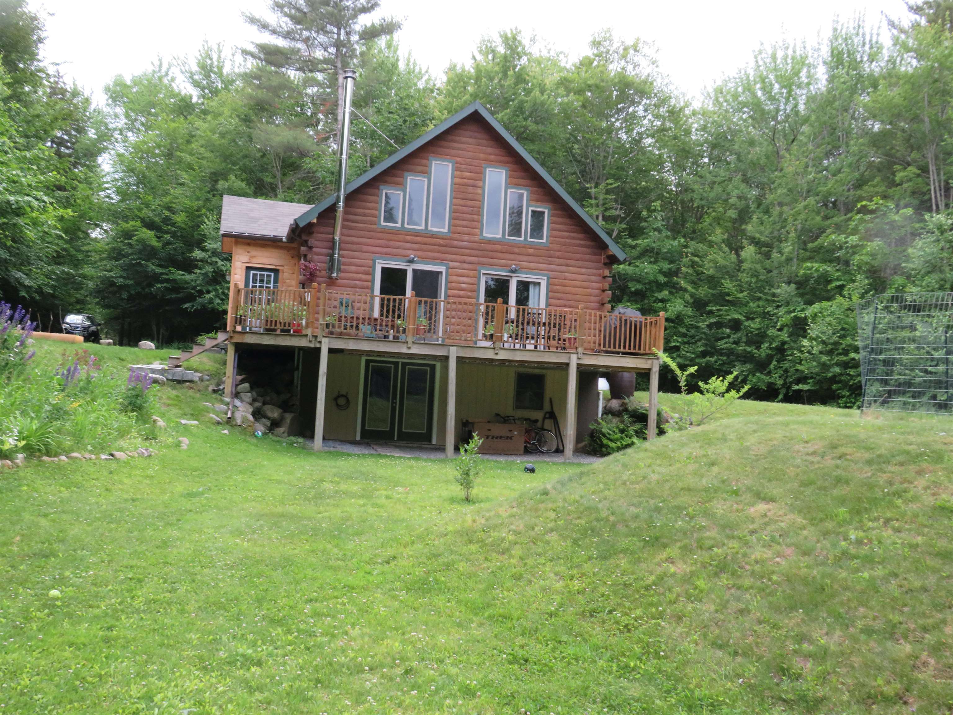 111 Palmer Road Enfield, NH 03748 - Photo 3 of 33