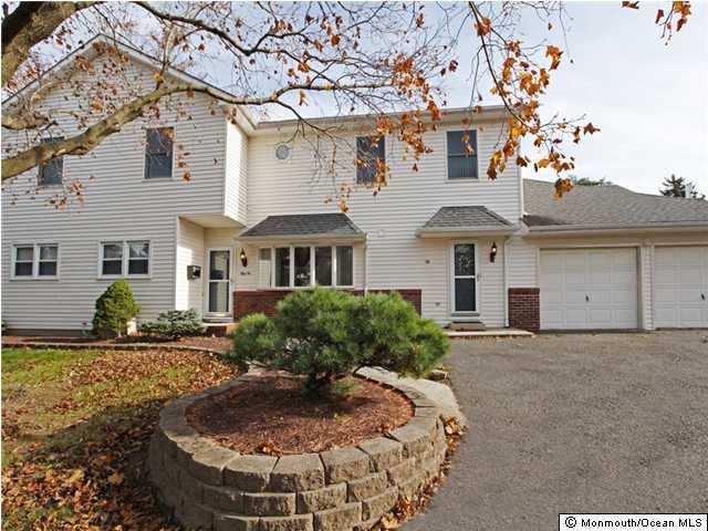 52 Morford Road Middletown, NJ 07748 - Photo 1 of 3 Primary Photo