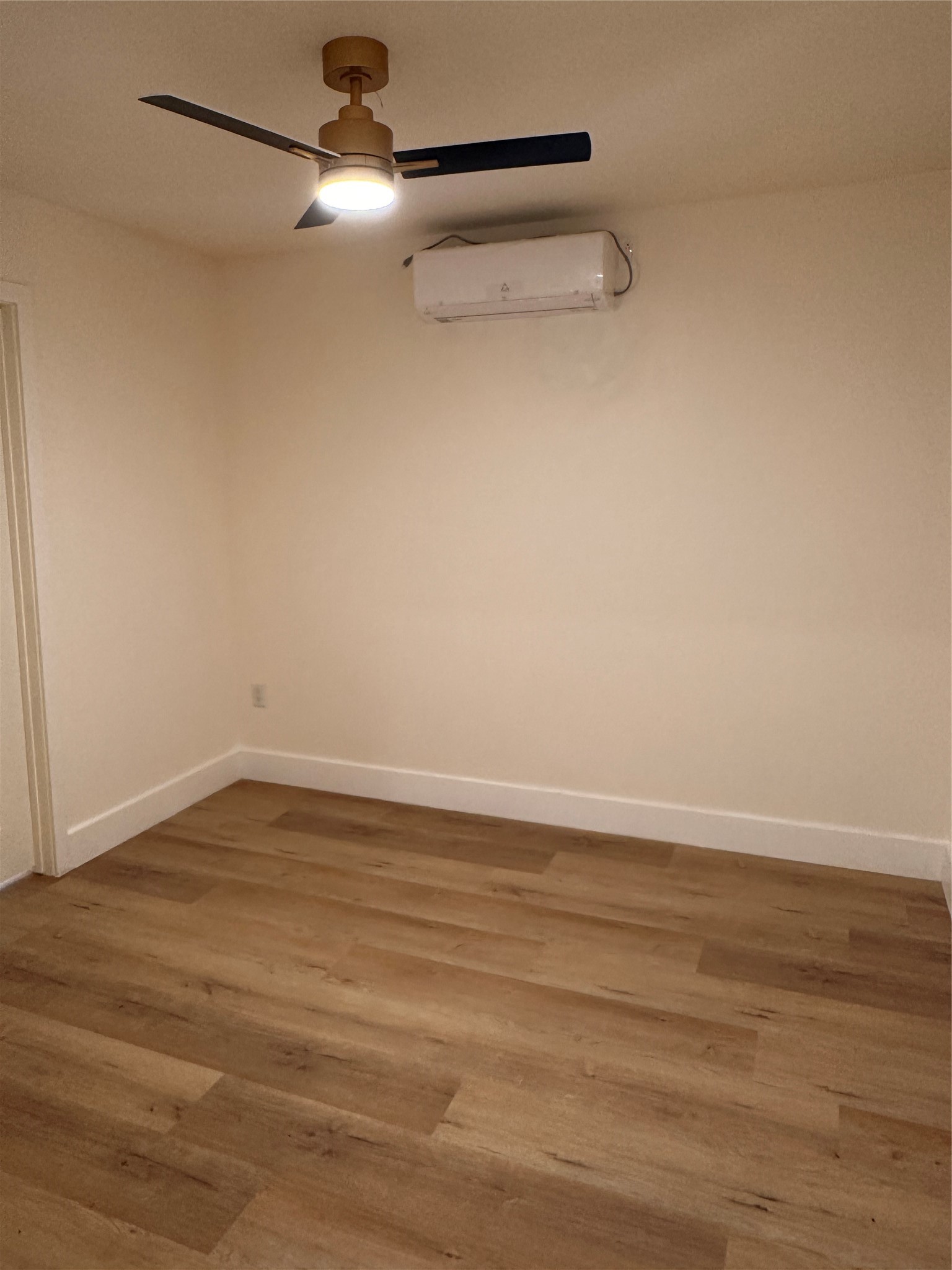 410 Randall Street, Unit 7 Pasadena, TX 77506 - Photo 6 of 15