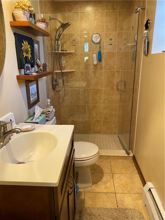 2300 Robbins Station Road North Huntingdon, PA 15642 - Photo 16 of 24 Main floor full bathroom with great stand-up shower