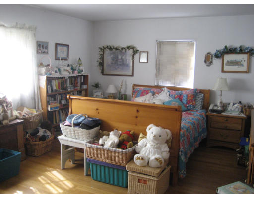 103 Lorna Road Boston, MA 02126 - Photo 9 of 15 Gallery Image 9