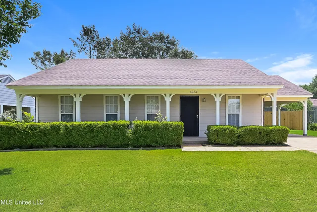 $1,465 | 4223 Highgate Drive, Horn Lake, MS 38637