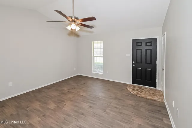 $1,465 | 4223 Highgate Drive, Horn Lake, MS 38637