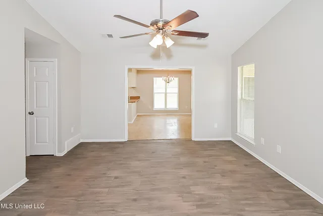 $1,465 | 4223 Highgate Drive, Horn Lake, MS 38637