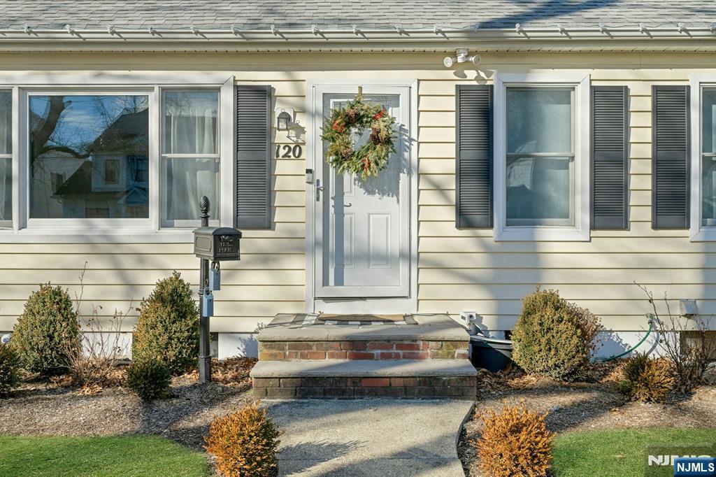 120 Meadowbrook Road Livingston, NJ 07039 - Photo 4 of 36 a view of a entryway door front of house