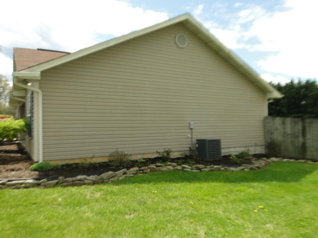 223 Carr Road Seymour, TN 37865 - Photo 4 of 16 DSC06338