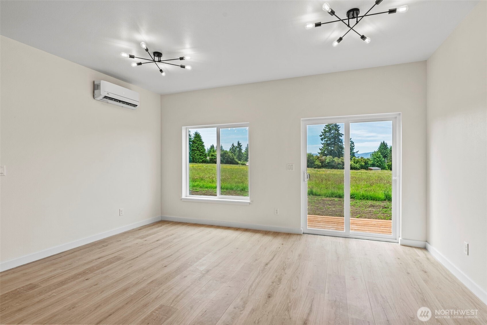 5 Anchor Wy Loop, Unit B Cathlamet, WA 98612 - Photo 9 of 23 Gallery Image 9
