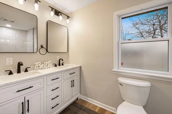 $534,900 | N76W14092 Appleton Avenue, Menomonee Falls, WI 53051