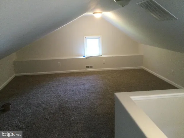 $2,400 | 252 Rhoads Avenue, Unit 2, Haddonfield, NJ 08033