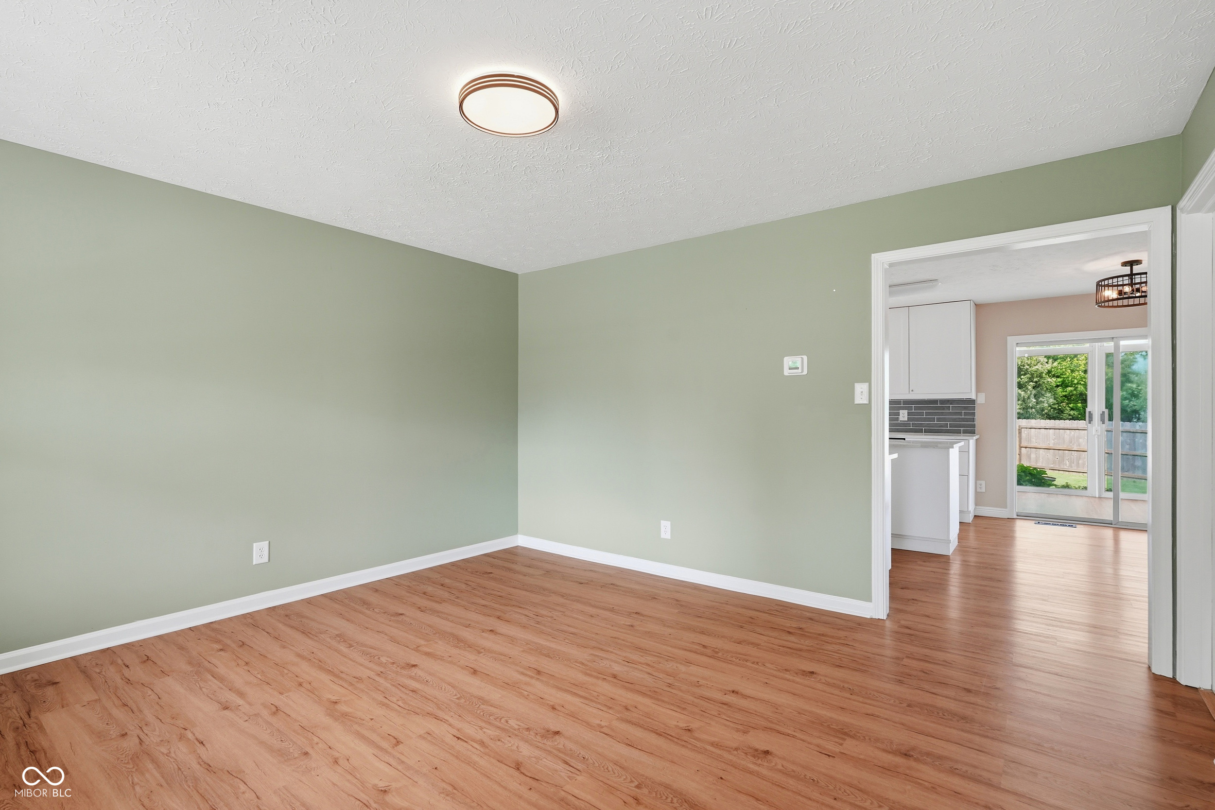 13089 Sinclair Place Fishers, IN 46038 - Photo 8 of 51