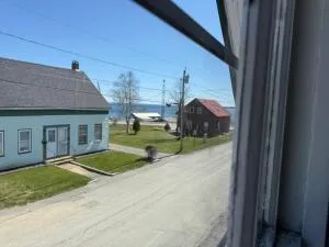 $174,500 | 10 Trinity Street, Rockland, ME 04841