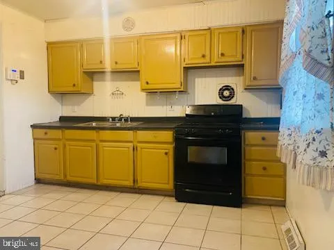 $260,000 | 1298 West Cornell Street, Vineland, NJ 08360