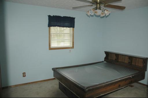 7868 South Sugar Island Road Chebanse, IL 60922 - Photo 9 of 12 an empty room with a window
