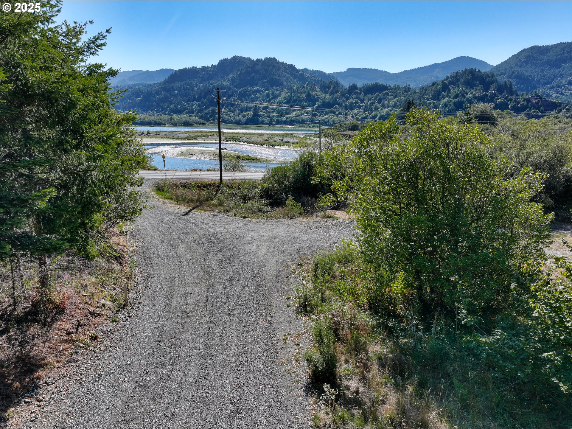 0 North Bank Rogue River Road Gold Beach, OR 97444 - Photo 11 of 23