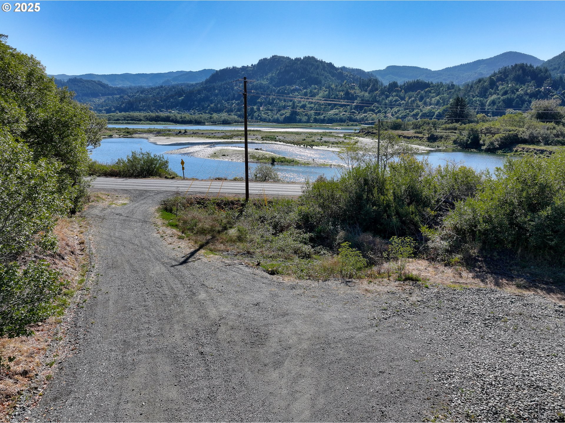 0 North Bank Rogue River Road Gold Beach, OR 97444 - Photo 12 of 23
