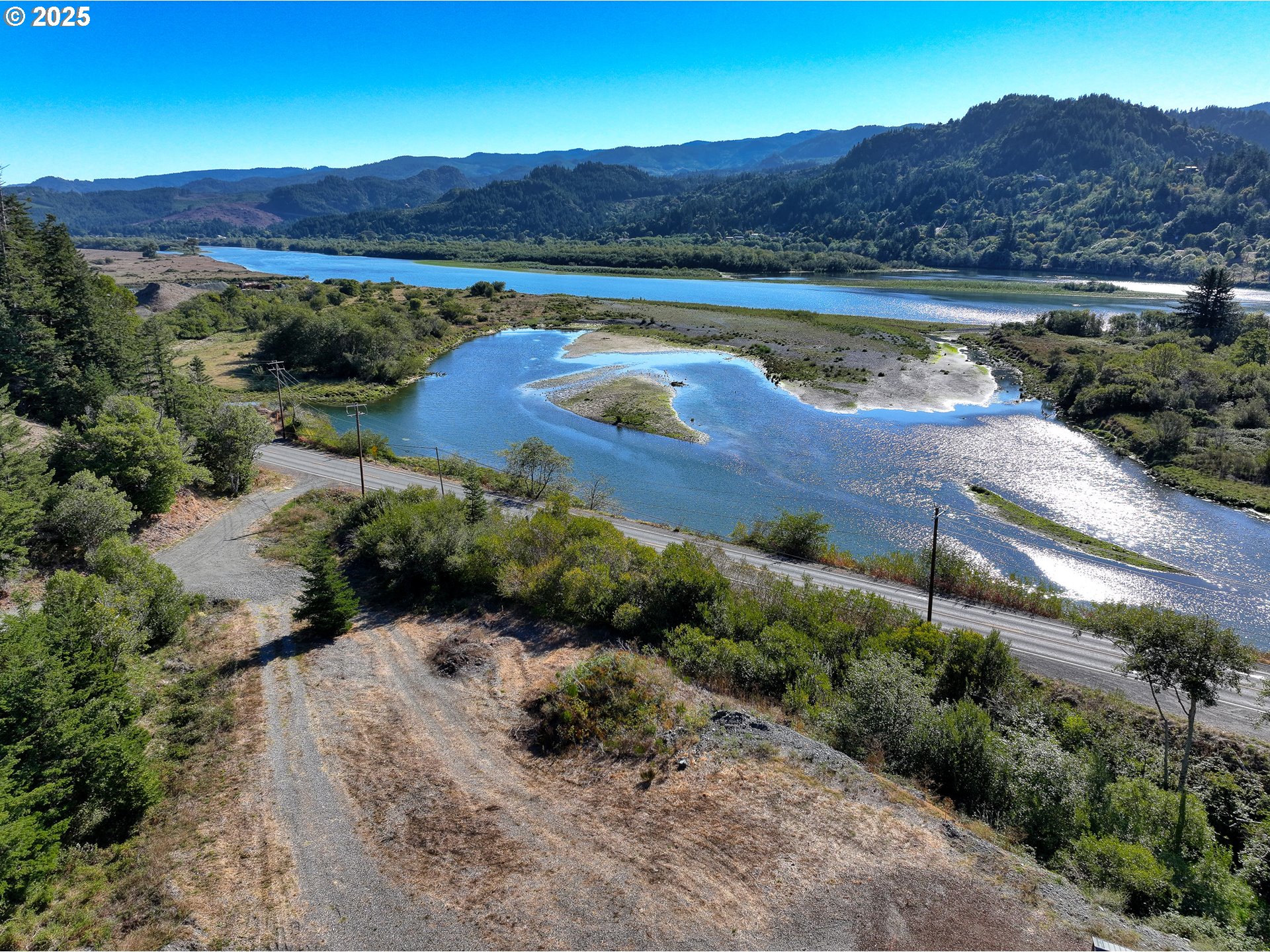 0 North Bank Rogue River Road Gold Beach, OR 97444 - Photo 15 of 23