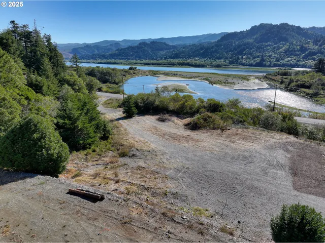 a view of a backyard with a lake