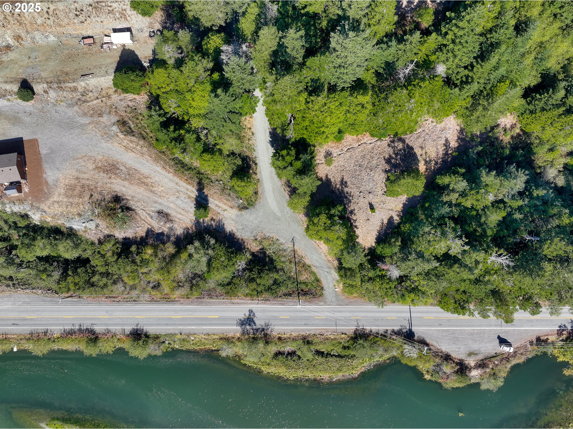 0 North Bank Rogue River Road Gold Beach, OR 97444 - Photo 6 of 23