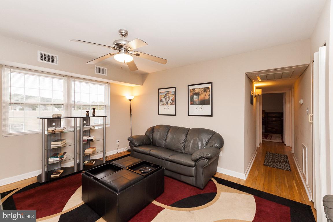 210 43rd Road Northeast, Unit 303 Washington, DC 20019 - Photo 5 of 25 Gallery Image 5