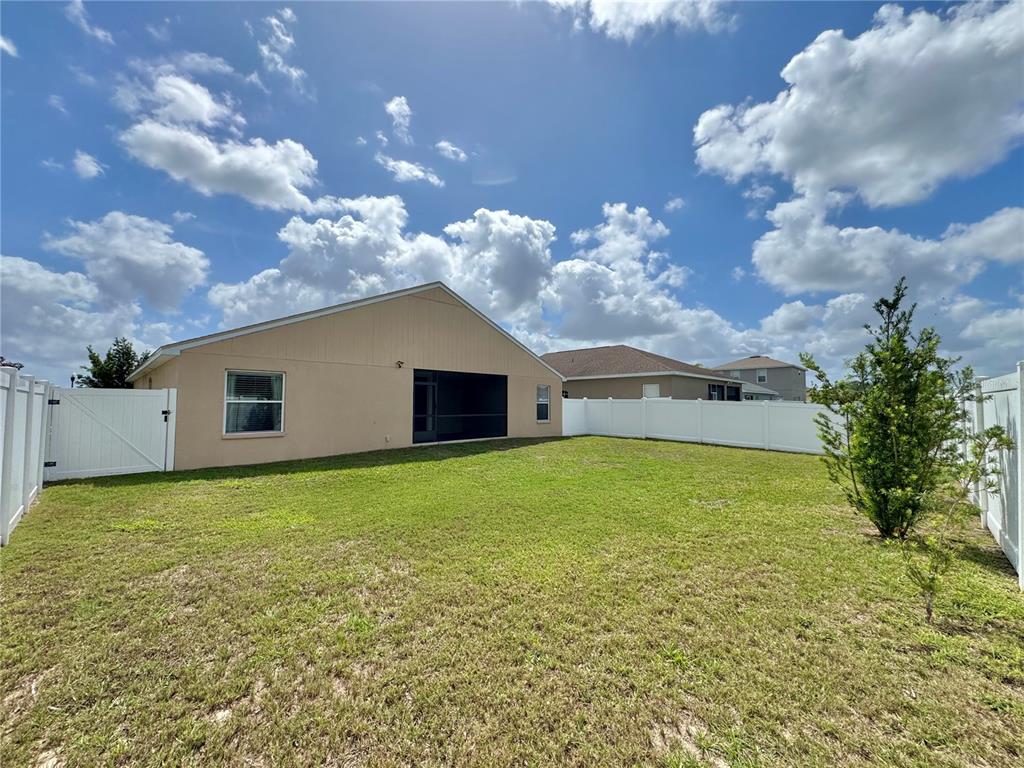 4741 Mandolin Loop Winter Haven, FL 33884 - Photo 37 of 40