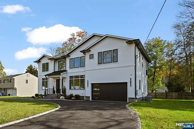 $2,399,000 | 6 Sparrow Drive, Livingston, NJ 07039