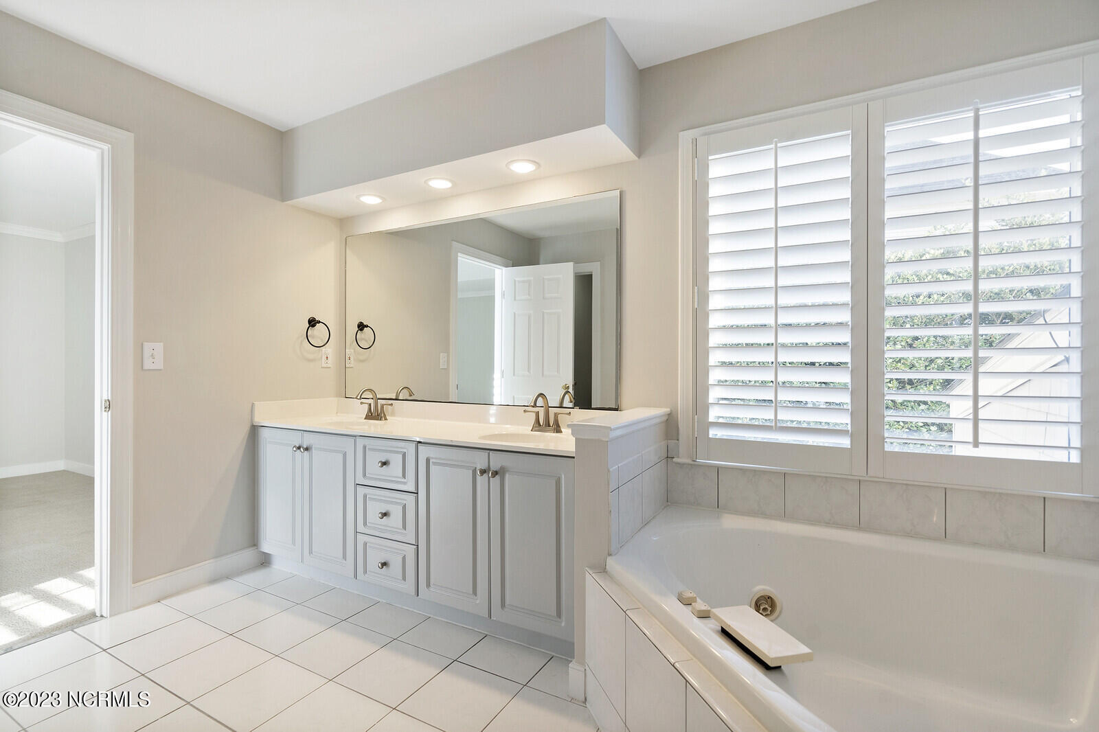 3205 Wickford Road Wilmington, NC 28409 - Photo 33 of 80 32_DSC07416_mls