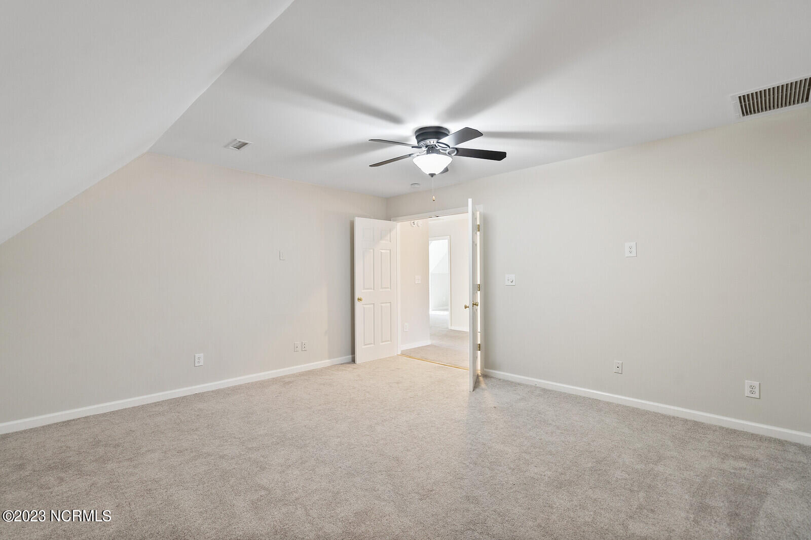 3205 Wickford Road Wilmington, NC 28409 - Photo 42 of 80 41_DSC07536_mls