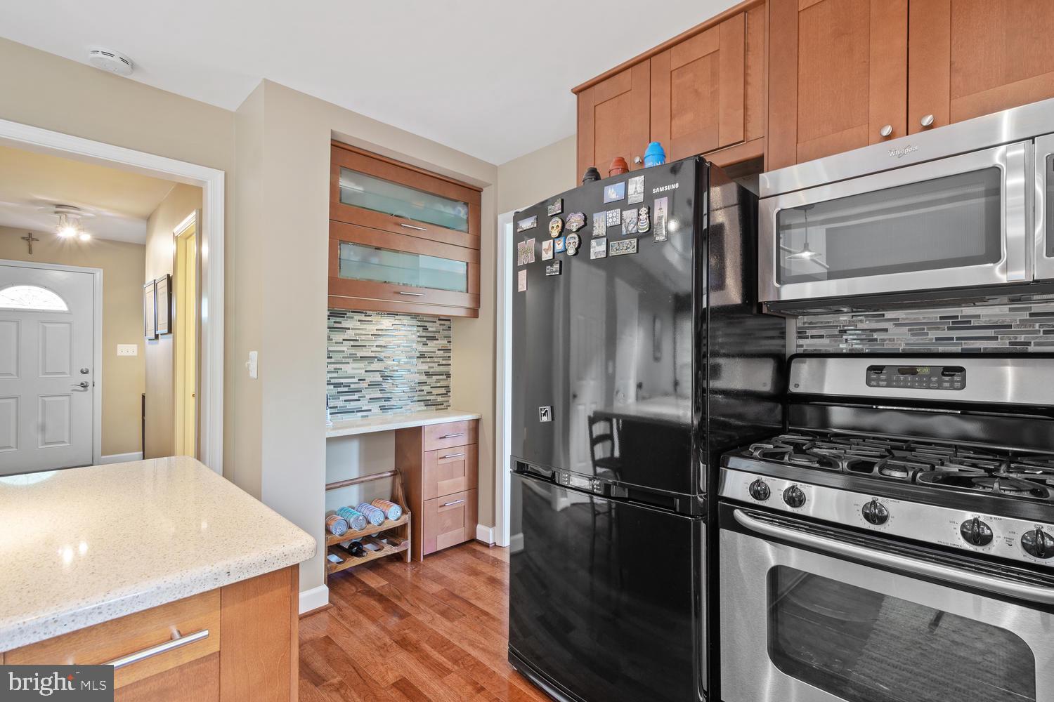 17332 Buehler Road Olney, MD 20832 - Photo 9 of 25 Kitchen