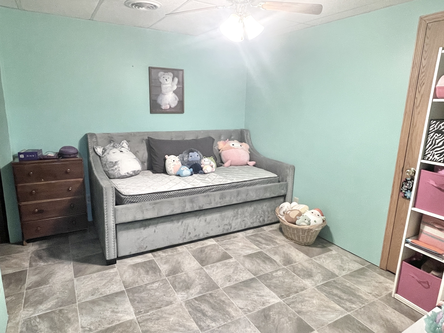 2867 East 752nd Road Utica, IL 61373 - Photo 12 of 23 a living room with furniture and wooden floor