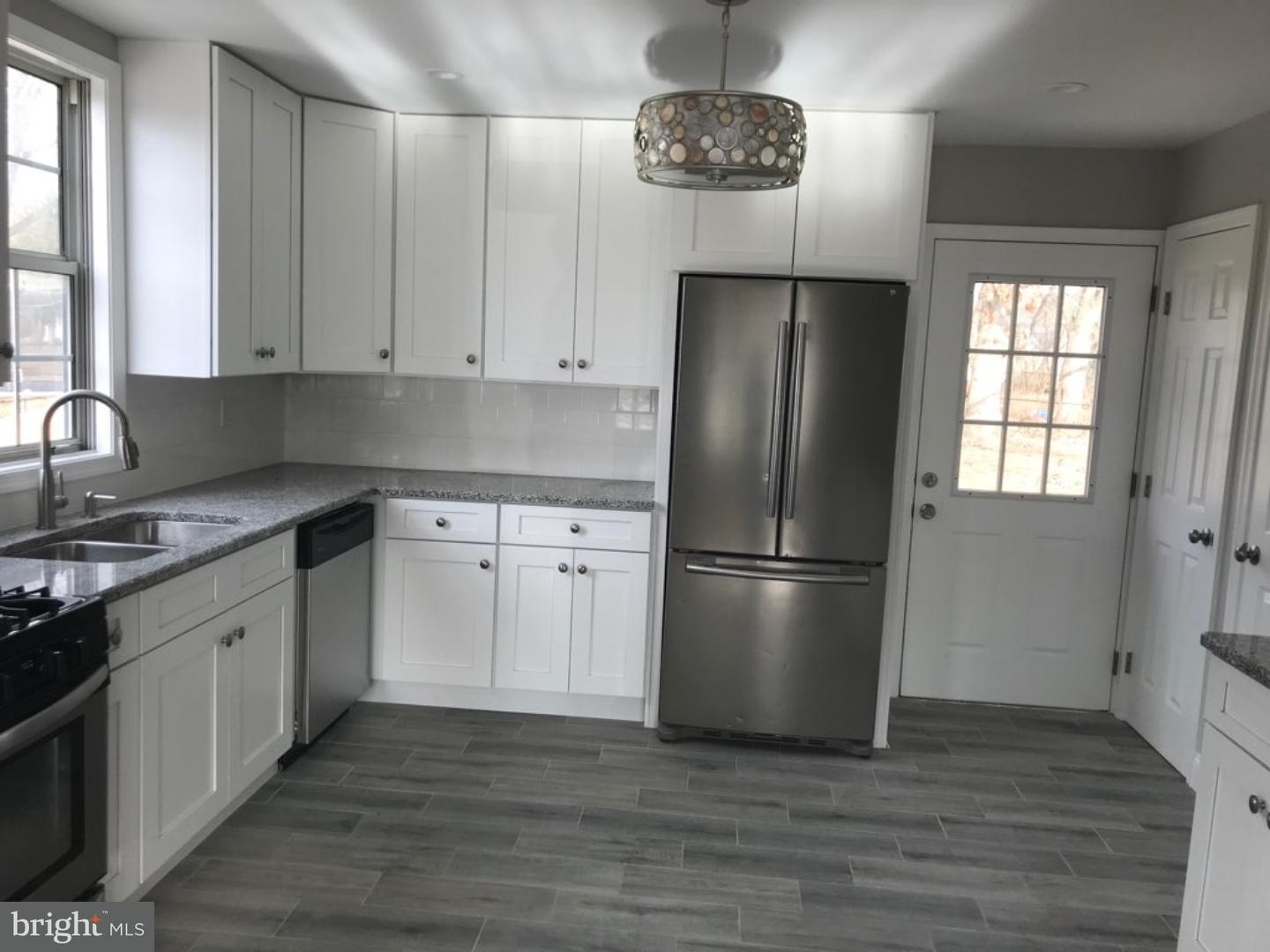 1024 Turnersville Road Pine Hill, NJ 08021 - Photo 5 of 22 Kitchen