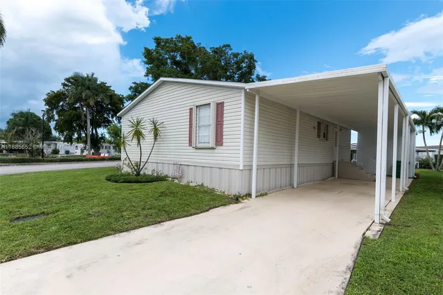 $239,990 | 1800 Southwest 85th Avenue, Davie, FL 33324