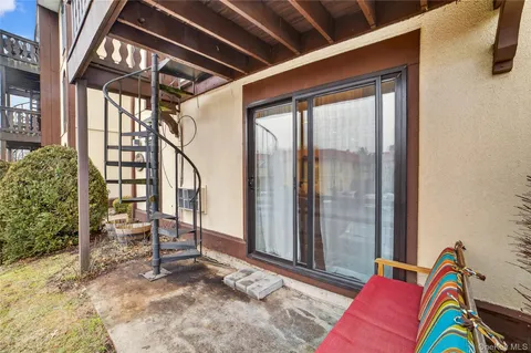 $425,000 | 18 Granada Crescent, Unit 14, White Plains, NY 10603