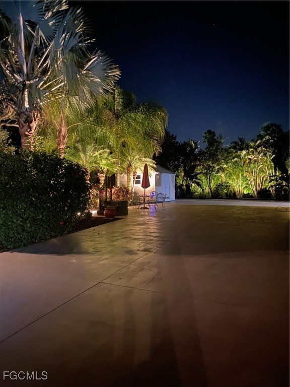 Lot 33-3003 West Riverbend Resort Boulevard LaBelle, FL 33935 - Photo 4 of 19 a view of a street with flower garden