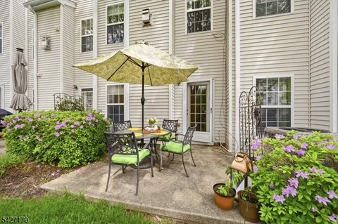 $649,000 | 214 Swathmore Drive, Nutley, NJ 07110