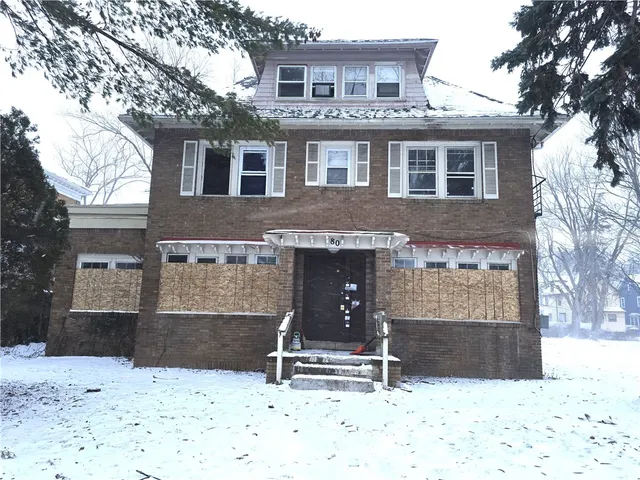 $69,900 | 80 Huntington Park, Rochester, NY 14621