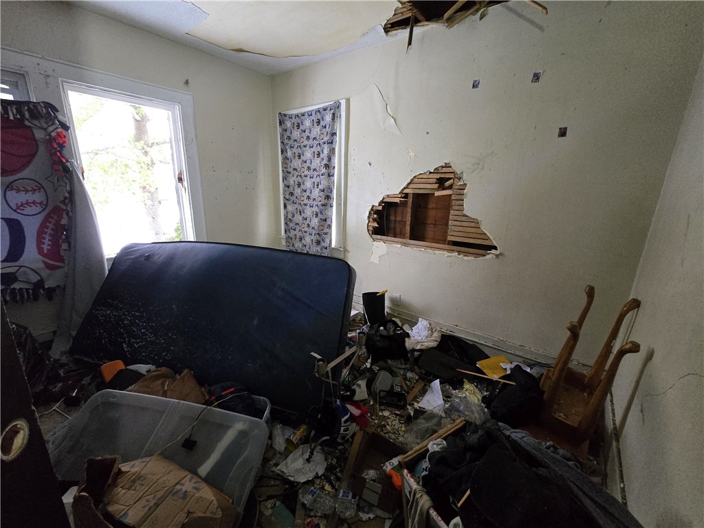 80 Huntington Park Rochester, NY 14621 - Photo 13 of 35