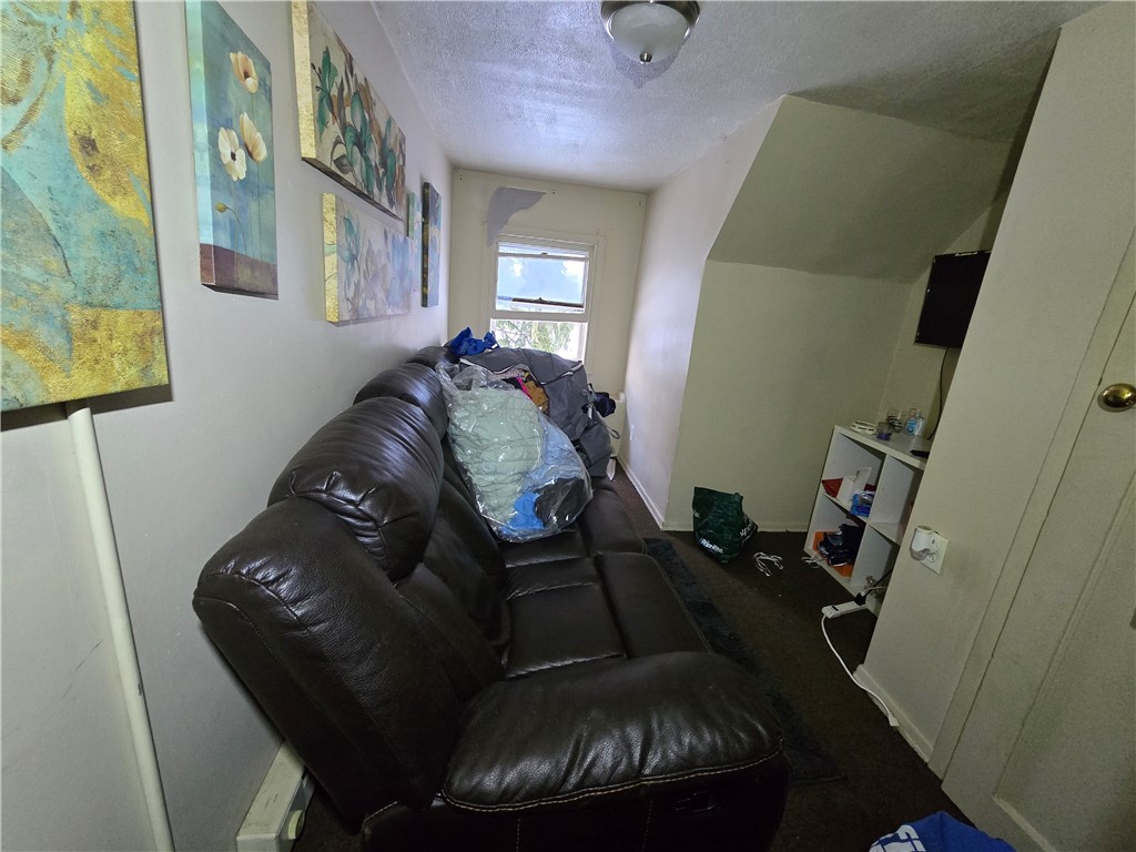 80 Huntington Park Rochester, NY 14621 - Photo 17 of 35