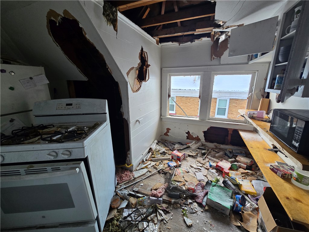 80 Huntington Park Rochester, NY 14621 - Photo 18 of 35