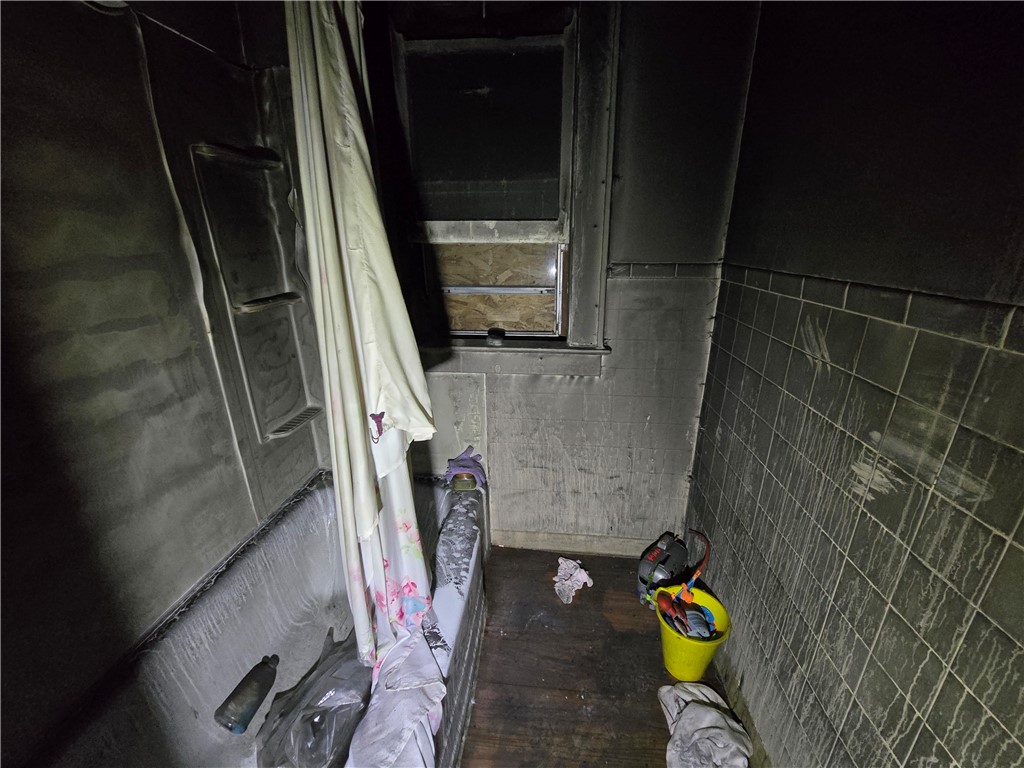 80 Huntington Park Rochester, NY 14621 - Photo 24 of 35