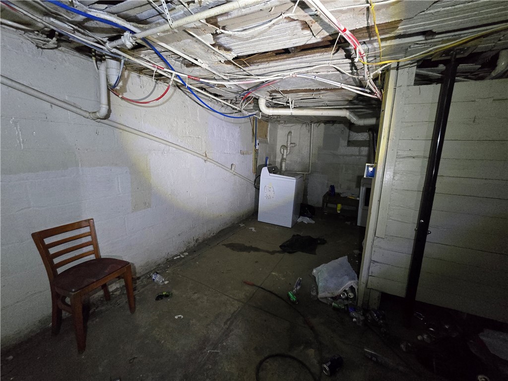 80 Huntington Park Rochester, NY 14621 - Photo 29 of 35