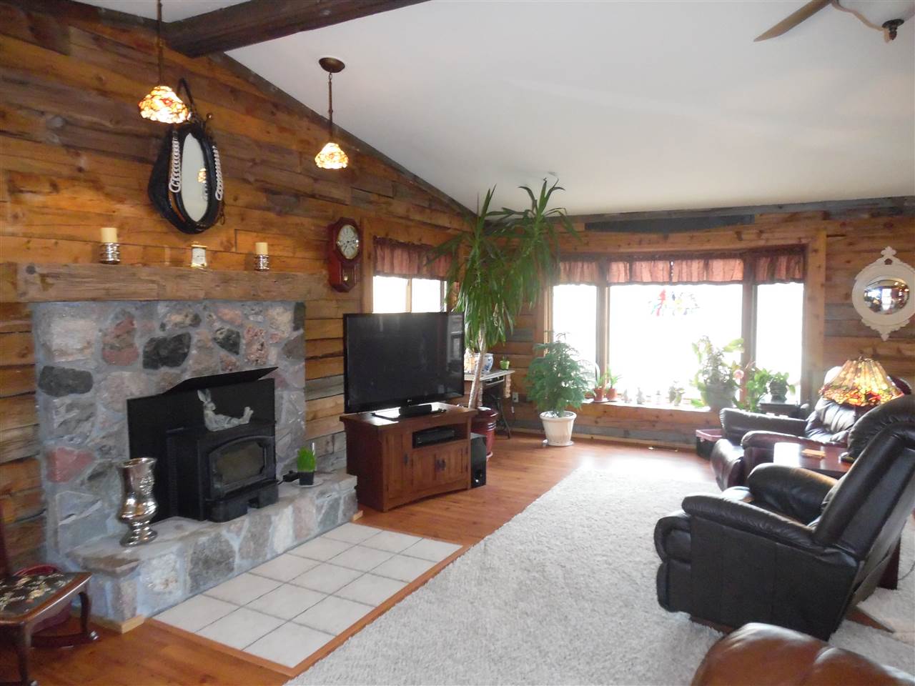 11722 30 3/4 Road Cadillac, MI 49601 - Photo 10 of 31 1798838-9.JPG