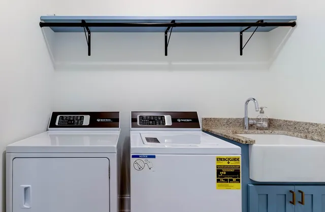 $599,000 | 305 Tusquittee Street, Hayesville, NC 28904