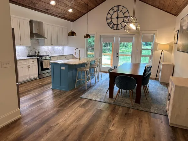 $599,000 | 305 Tusquittee Street, Hayesville, NC 28904