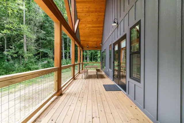 $599,000 | 305 Tusquittee Street, Hayesville, NC 28904