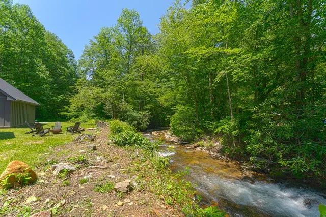 $599,000 | 305 Tusquittee Street, Hayesville, NC 28904